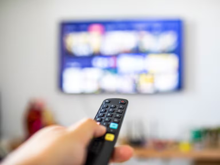 Rostros de la televisión se incorporan al Congreso tras las elecciones