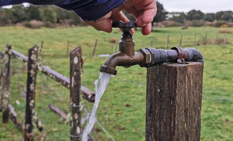 Maule refuerza seguridad hídrica con acuerdo para mejorar acceso al agua en zonas rurales