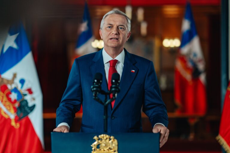 Presidente Kast presenta ambicioso plan de reconstrucción para reactivar economía e inversión