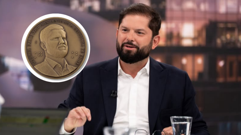 Casa de Moneda comercializa medalla con rostro de expresidente Boric a $27.990