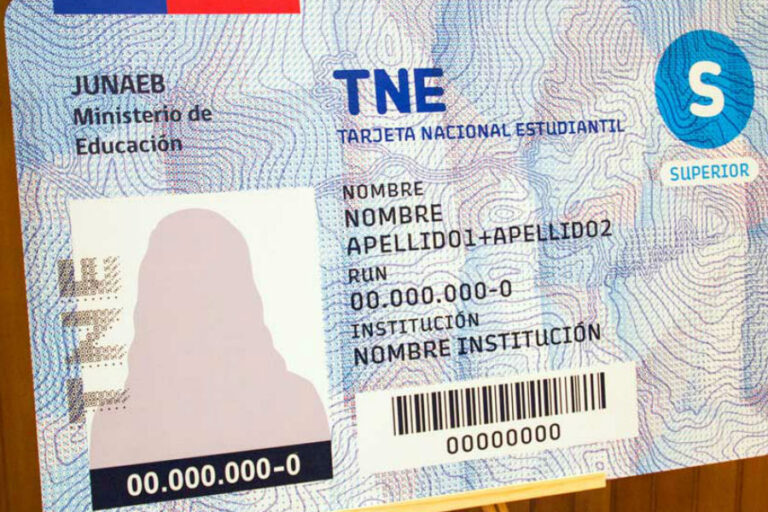 Junaeb llama a revalidar la TNE antes del 31 de mayo