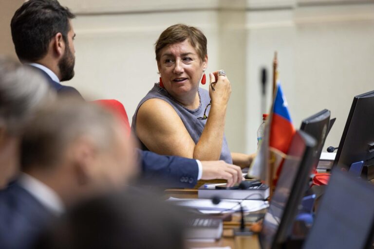Senadora Beatriz Sánchez tras cambio de gabinete: “No tiene que ver con las ministras, sino con la falta de liderazgo del presidente”