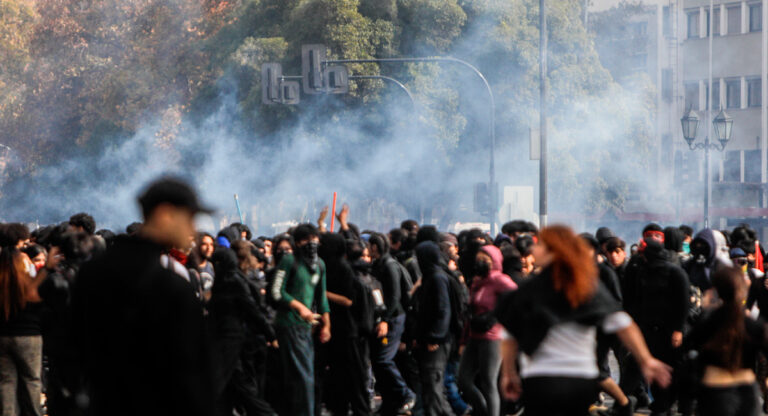 Nueva directiva FECH evalúa protestas contra el Gobierno y posible paro nacional