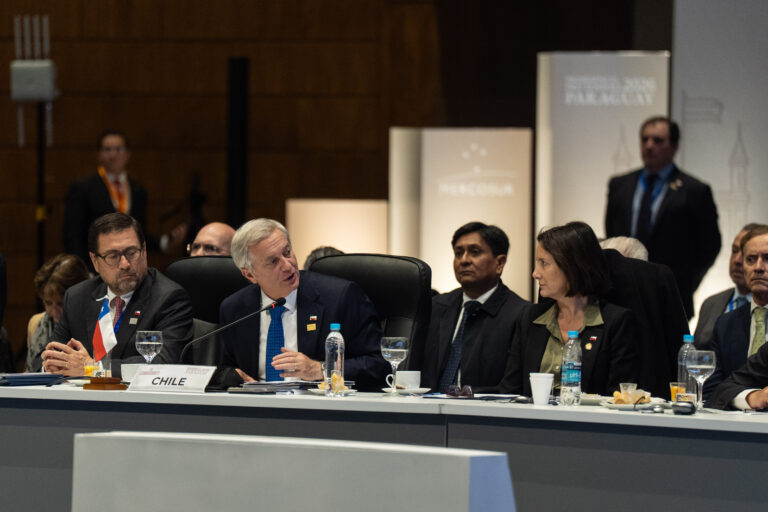 Presidente Kast llama a fortalecer cooperación contra el crimen organizado en cumbre Mercosur