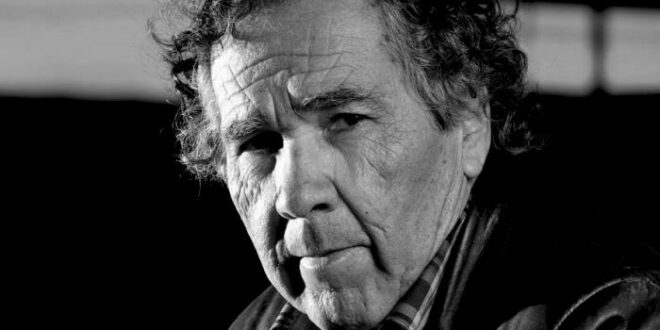 Premio Nacional de Literatura Hernán Rivera Letelier regresa a Talca