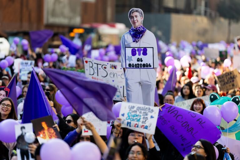 Conciertos de BTS en Chile siguen en duda: aumentan reclamos al Sernac y el caso llega a la TV coreana