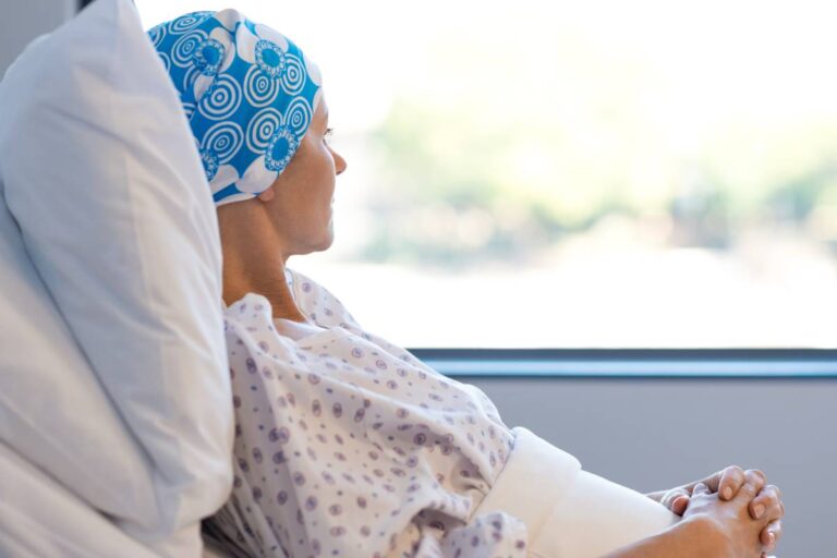 Minsal anuncia que todos los cáncer ingresarán al GES en 2028