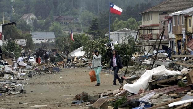 Cómo preparar a tu familia ante terremotos e inundaciones